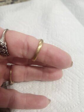 Tozaz and Diamond Ring